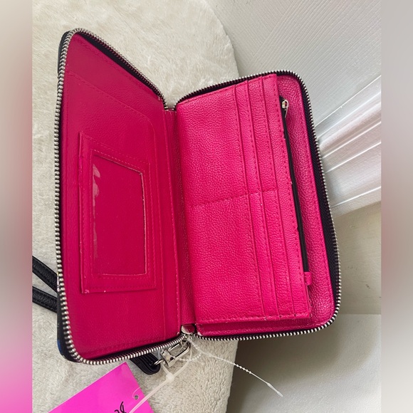 Betsey Johnson Pug Print Wallet NWT - Picture 7 of 14